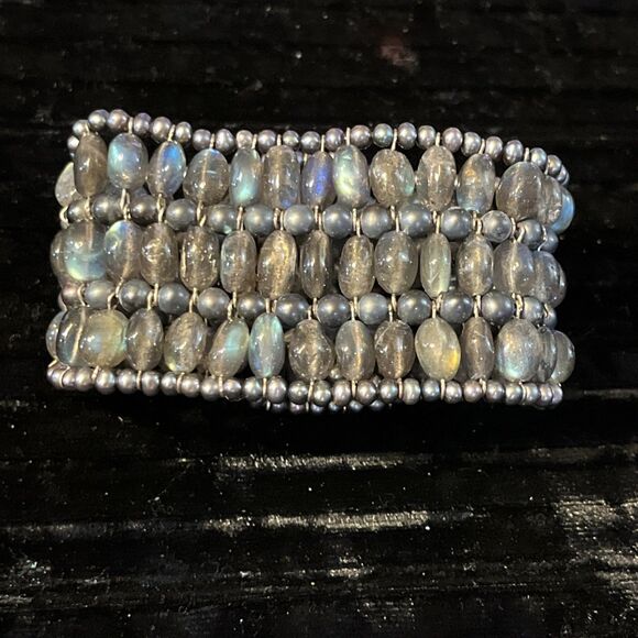 Vintage Labradorite Beaded 3 Row Cuff Bracelet MOP Abalone Button Closure 6.5” - Picture 3 of 6